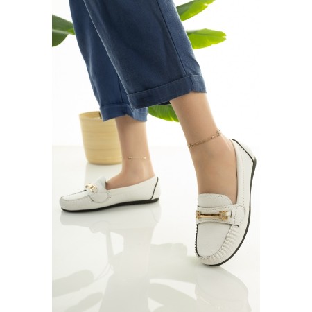 Kadın Babet Beyaz Zincir Tokalı Hafif Rahat Taban Şık Günlük Ayakkabı