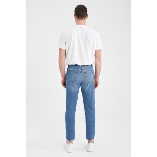 90's Slim Fit Normal Bel Boru Paça Yırtık Detaylı Jean Pantolon