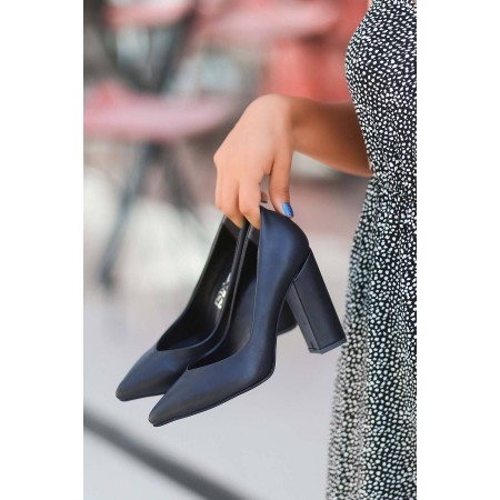Kadın Siyah Cilt Topuklu Ayakkabı Kz1011-1