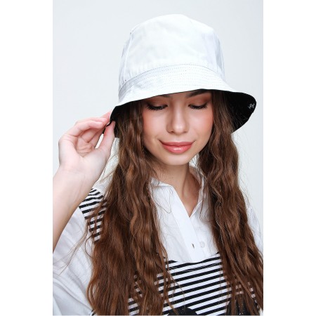 Kadın Beyaz Çift Taraflı Bucket Şapka ALC-A2171